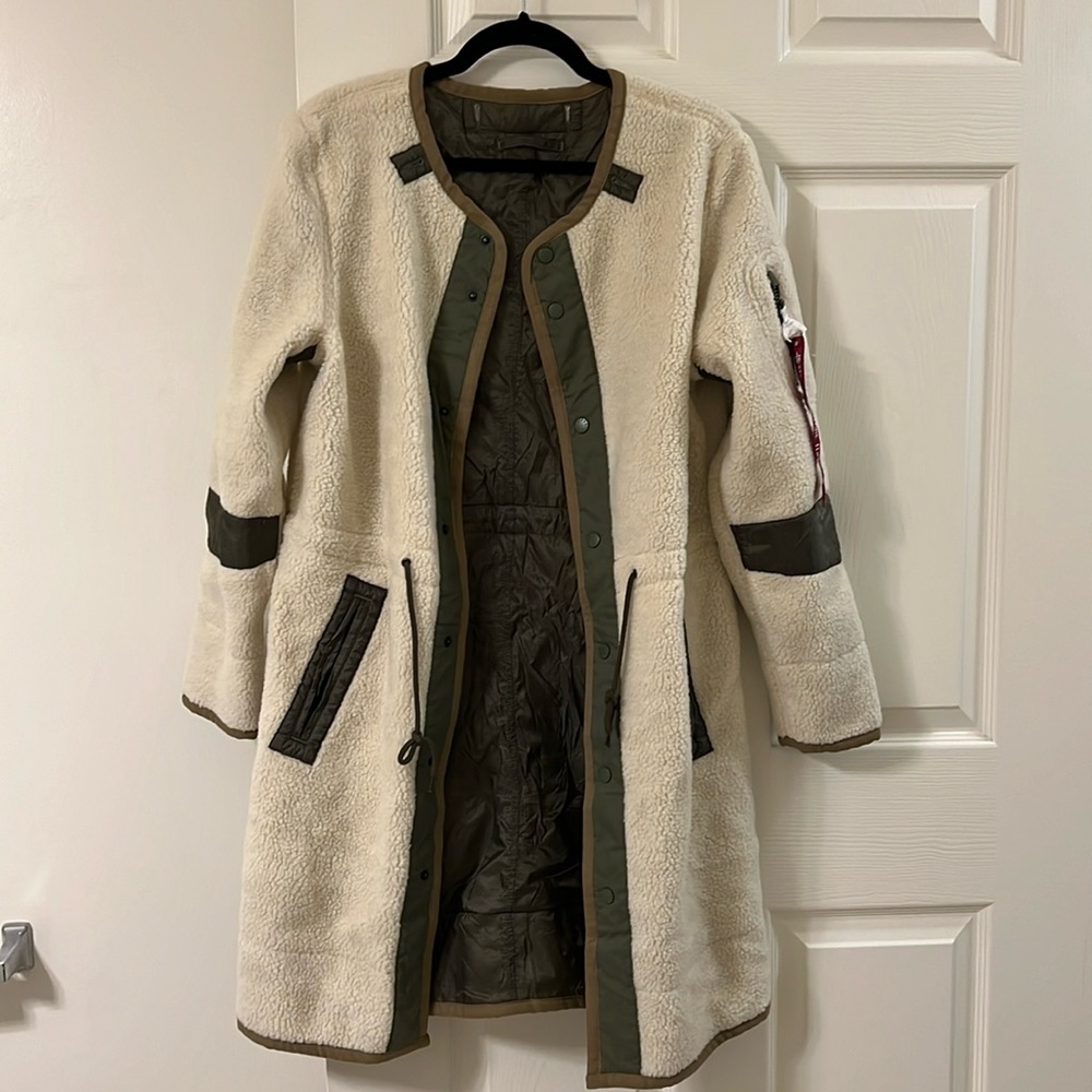 Alpha Industries Utility Faux Sherpa Reversible Jacket‎